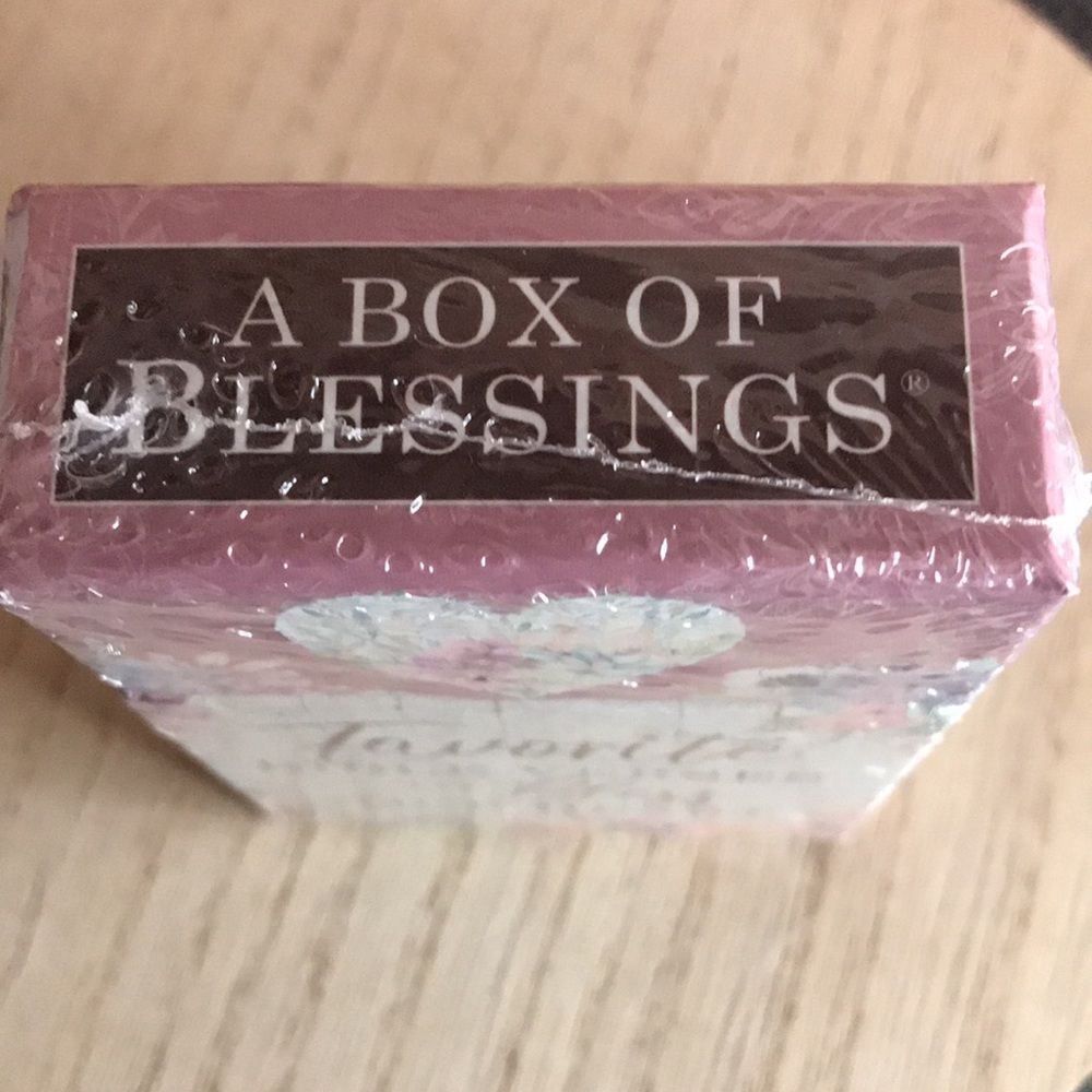 100 Favorite Bible Verses Box - Picture 4 of 4